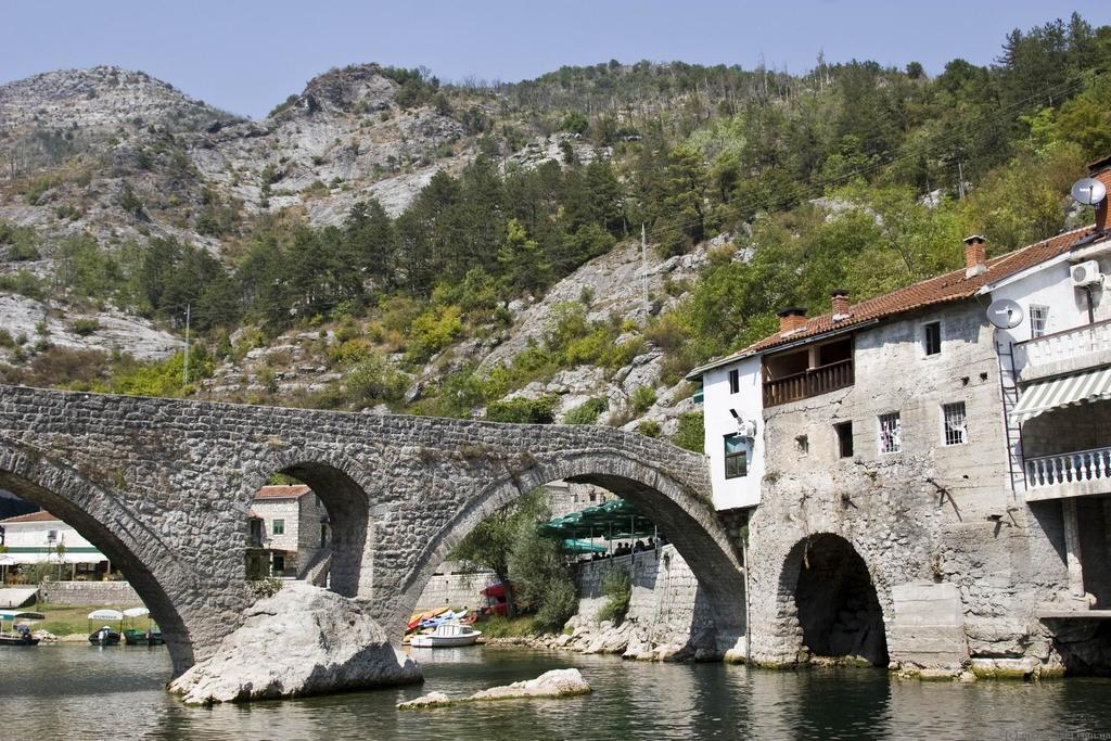 Guest House Perjanik Rijeka Crnojevića Zewnętrze zdjęcie